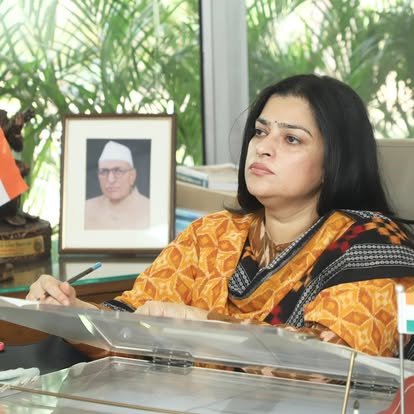 Smt. Shruti Choudhry – Cabinet Minister